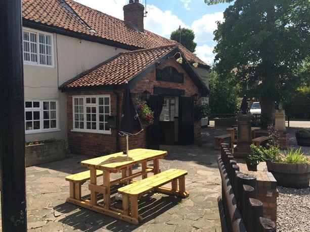 Hotel The Fountain At Tuxford & The Square And Compass Normanton On Trent Exterior foto